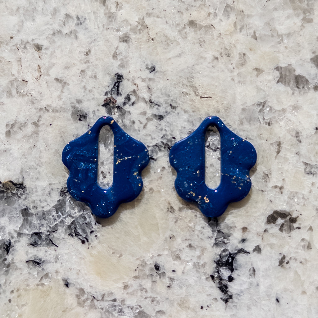 Celeste Hoop Scallop Earrings