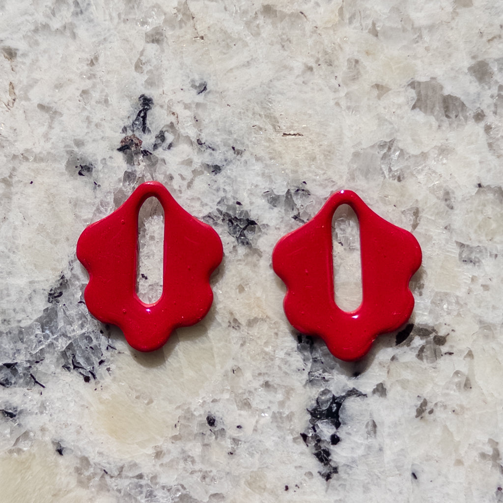 Celeste Hoop Scallop Earrings