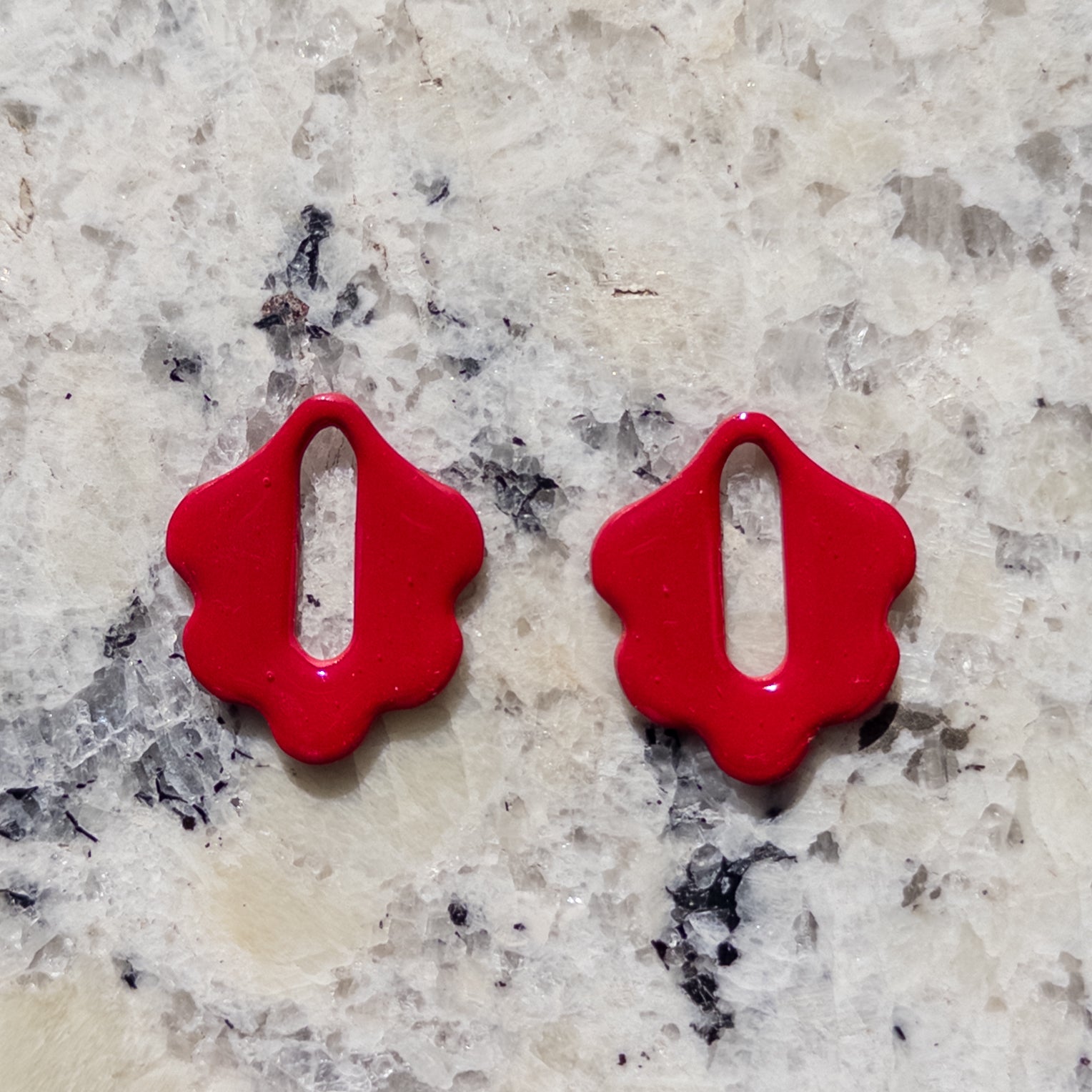 Celeste Hoop Scallop Earrings