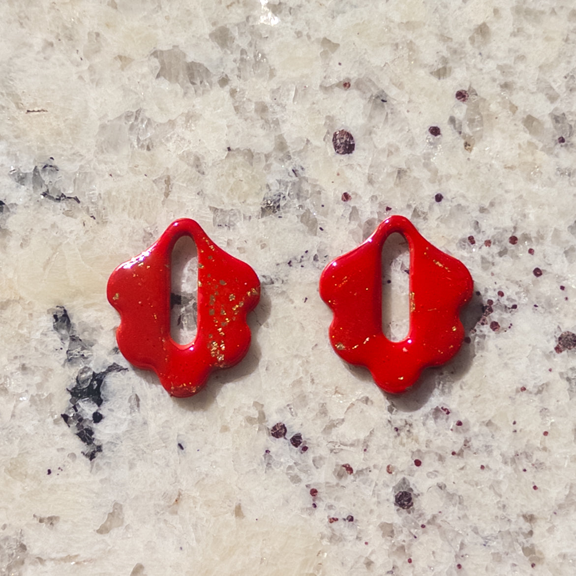 Celeste Hoop Scallop Earrings