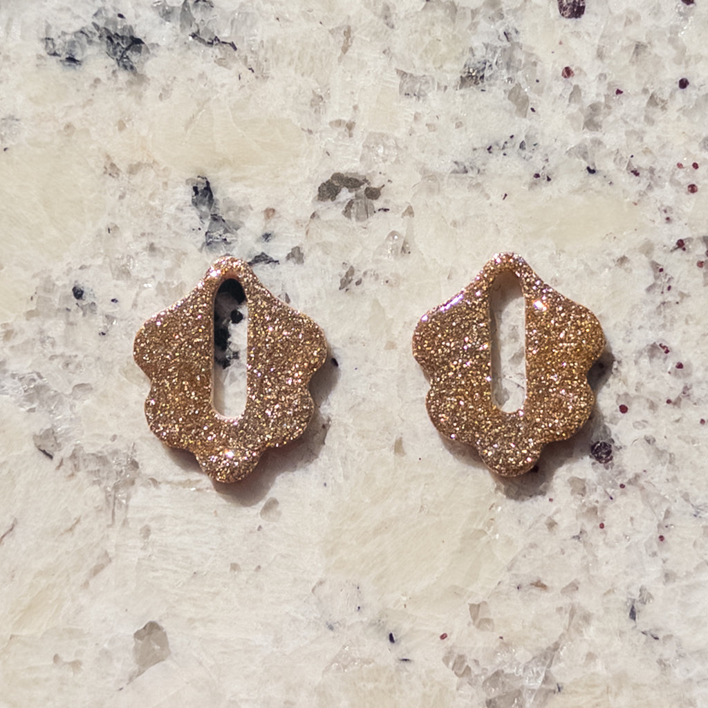 Celeste Hoop Scallop Earrings